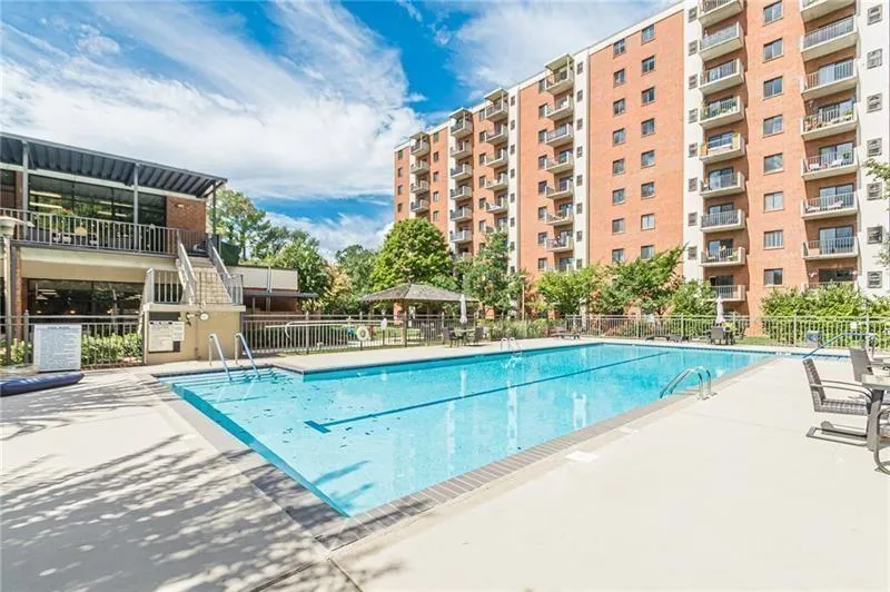 300 Johnson Ferry Road Unit A610, Atlanta, Georgia 30328, 1 Bedroom Bedrooms, ,1 BathroomBathrooms,Residential,For Sale,300 Johnson Ferry Road Unit A610,7736280