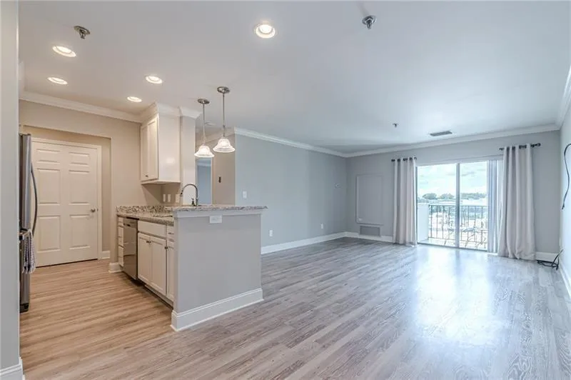 300 Johnson Ferry Road Unit A610, Atlanta, Georgia 30328, 1 Bedroom Bedrooms, ,1 BathroomBathrooms,Residential,For Sale,300 Johnson Ferry Road Unit A610,7736280