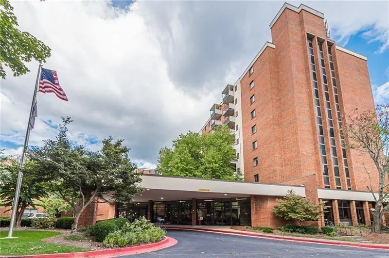 300 Johnson Ferry Road Unit A610, Atlanta, Georgia 30328, 1 Bedroom Bedrooms, ,1 BathroomBathrooms,Residential,For Sale,300 Johnson Ferry Road Unit A610,7736280