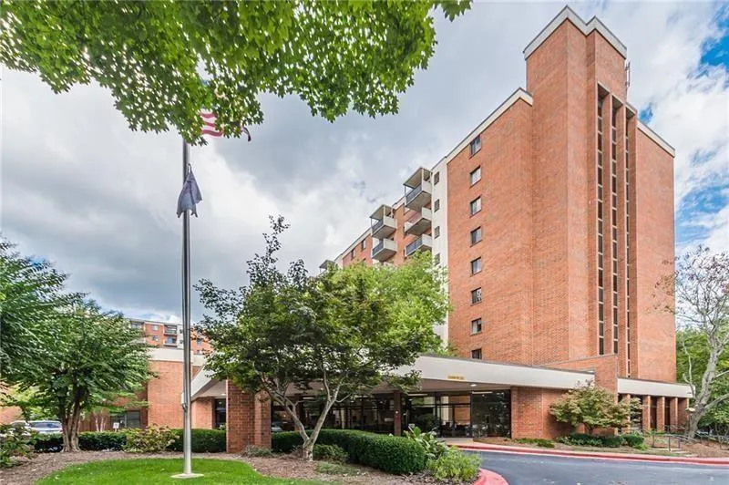 300 Johnson Ferry Road Unit A610, Atlanta, Georgia 30328, 1 Bedroom Bedrooms, ,1 BathroomBathrooms,Residential,For Sale,300 Johnson Ferry Road Unit A610,7736280