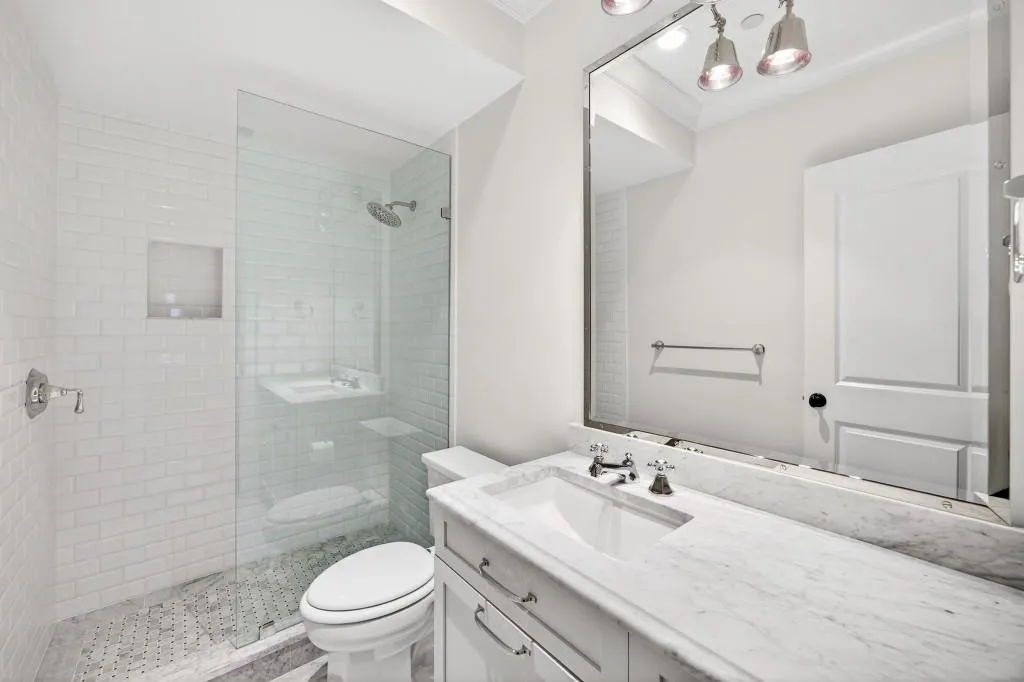 58 Sheridan Drive Ne Unit 19, Atlanta, Georgia 30305, 3 Bedrooms Bedrooms, 0 ,3 BathroomsBathrooms,Residential,For Sale,58 Sheridan Drive Ne Unit 19,7730356