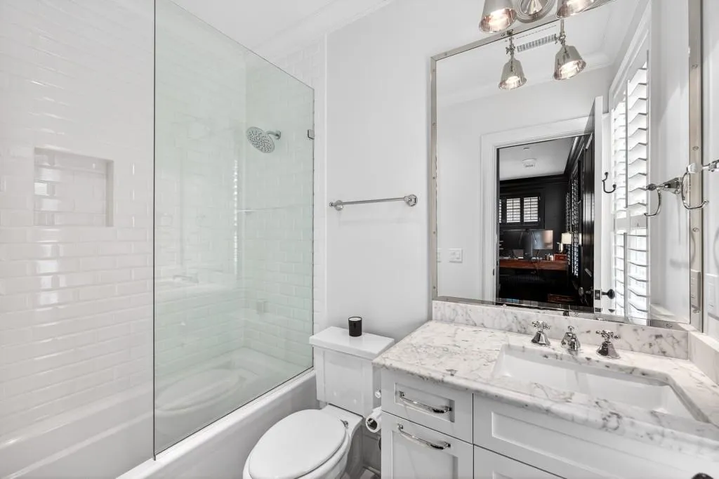 58 Sheridan Drive Ne Unit 19, Atlanta, Georgia 30305, 3 Bedrooms Bedrooms, 0 ,3 BathroomsBathrooms,Residential,For Sale,58 Sheridan Drive Ne Unit 19,7730356