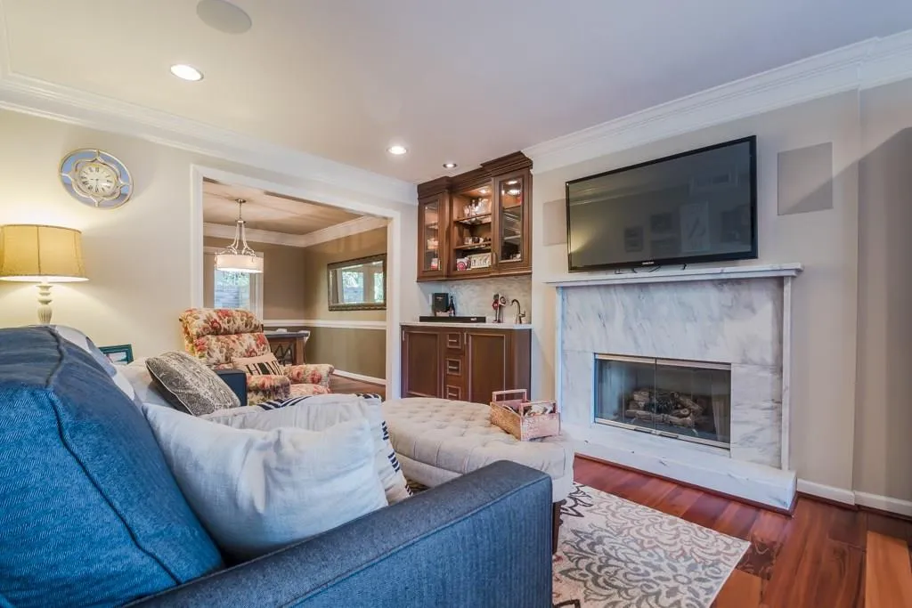 16 Jefferson Hill Place Ne, Atlanta, Georgia 30342, 2 Bedrooms Bedrooms, ,2 BathroomsBathrooms,Residential,Sold,16 Jefferson Hill Place Ne,5768347