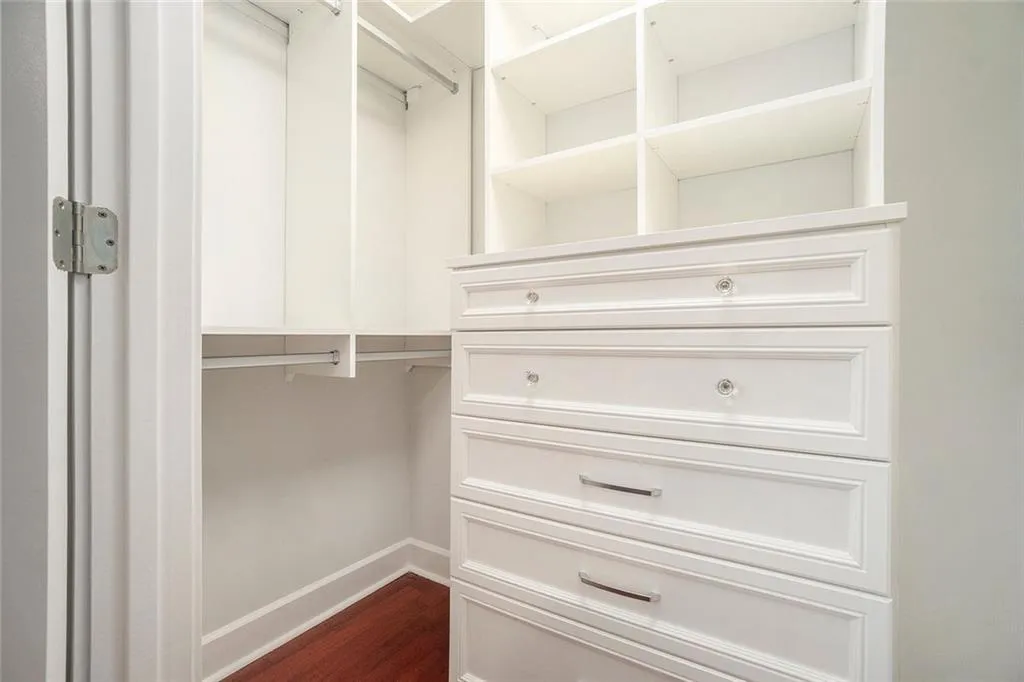 200 River Vista Drive Unit 307, Atlanta, Georgia 30339, 2 Bedrooms Bedrooms, ,2 BathroomsBathrooms,Residential,For Sale,200 River Vista Drive Unit 307,7635111
