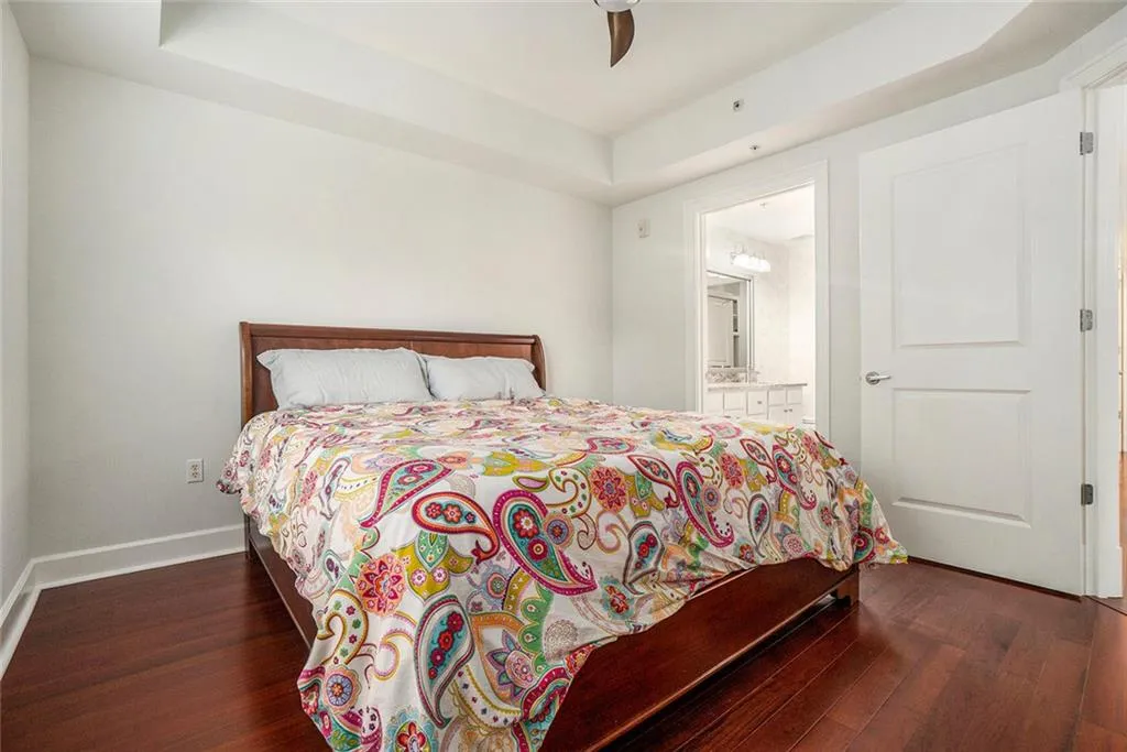 200 River Vista Drive Unit 307, Atlanta, Georgia 30339, 2 Bedrooms Bedrooms, ,2 BathroomsBathrooms,Residential,For Sale,200 River Vista Drive Unit 307,7635111
