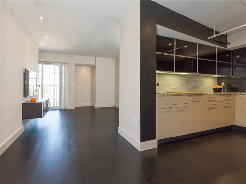 199 14th Street Ne Unit 2001, Atlanta, Georgia 30309, 1 Bedroom Bedrooms, ,1 BathroomBathrooms,Residential,Sold,199 14th Street Ne Unit 2001,5828545