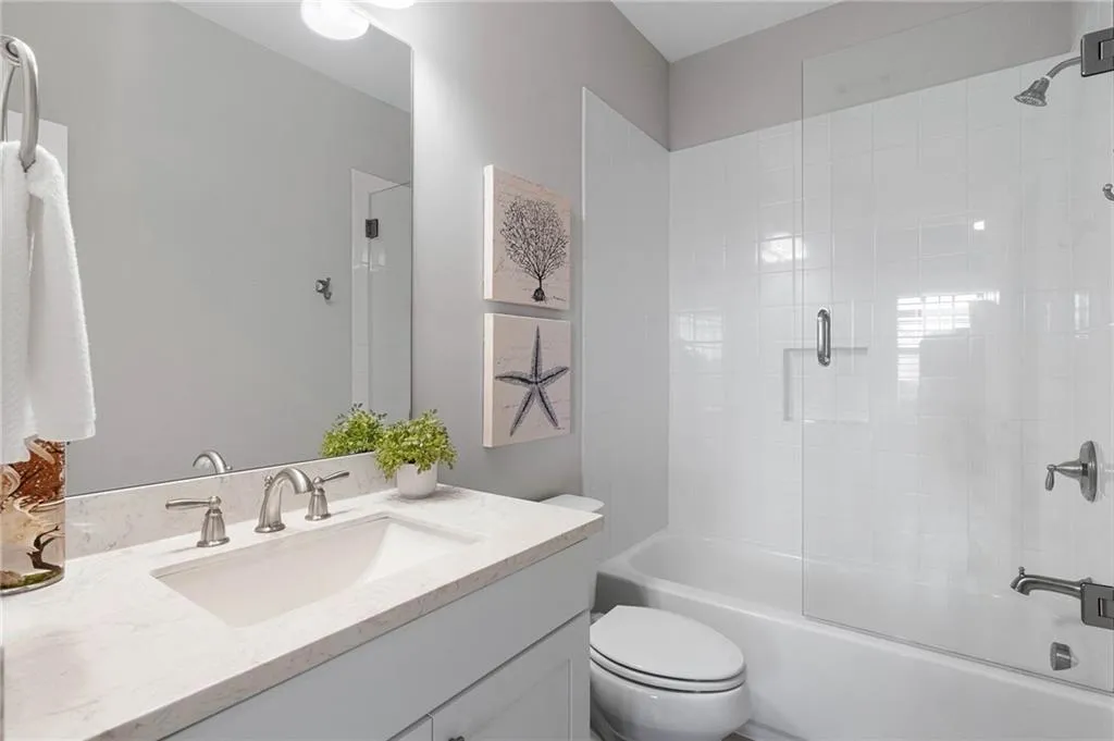 6645 Cadence Boulevard, Atlanta, Georgia 30328, 3 Bedrooms Bedrooms, ,4 BathroomsBathrooms,Residential,Sold,6645 Cadence Boulevard,7483333