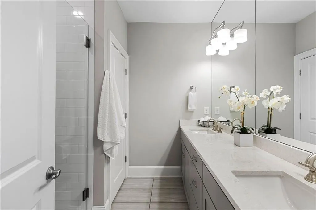 6645 Cadence Boulevard, Atlanta, Georgia 30328, 3 Bedrooms Bedrooms, ,4 BathroomsBathrooms,Residential,Sold,6645 Cadence Boulevard,7483333