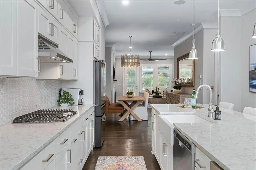 6645 Cadence Boulevard, Atlanta, Georgia 30328, 3 Bedrooms Bedrooms, ,4 BathroomsBathrooms,Residential,Sold,6645 Cadence Boulevard,7483333