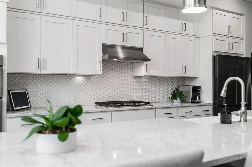 6645 Cadence Boulevard, Atlanta, Georgia 30328, 3 Bedrooms Bedrooms, ,4 BathroomsBathrooms,Residential,Sold,6645 Cadence Boulevard,7483333