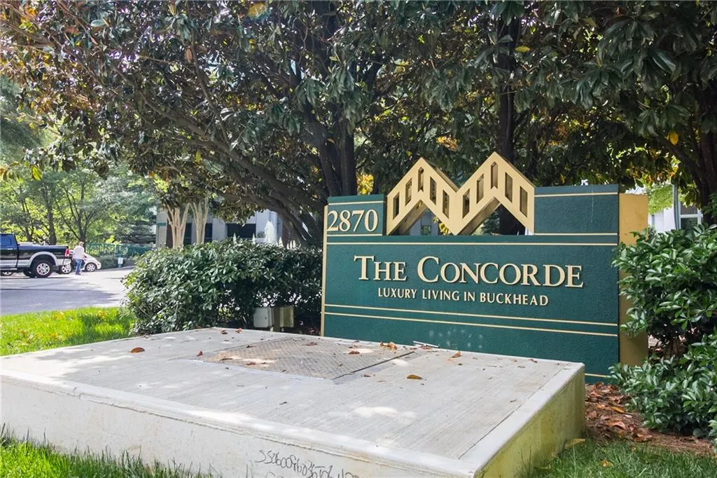 2870 Pharr Court S Unit 2407, Atlanta, Georgia 30305, 1 Bedroom Bedrooms, ,1 BathroomBathrooms,Residential,Sold,2870 Pharr Court S Unit 2407,5716755