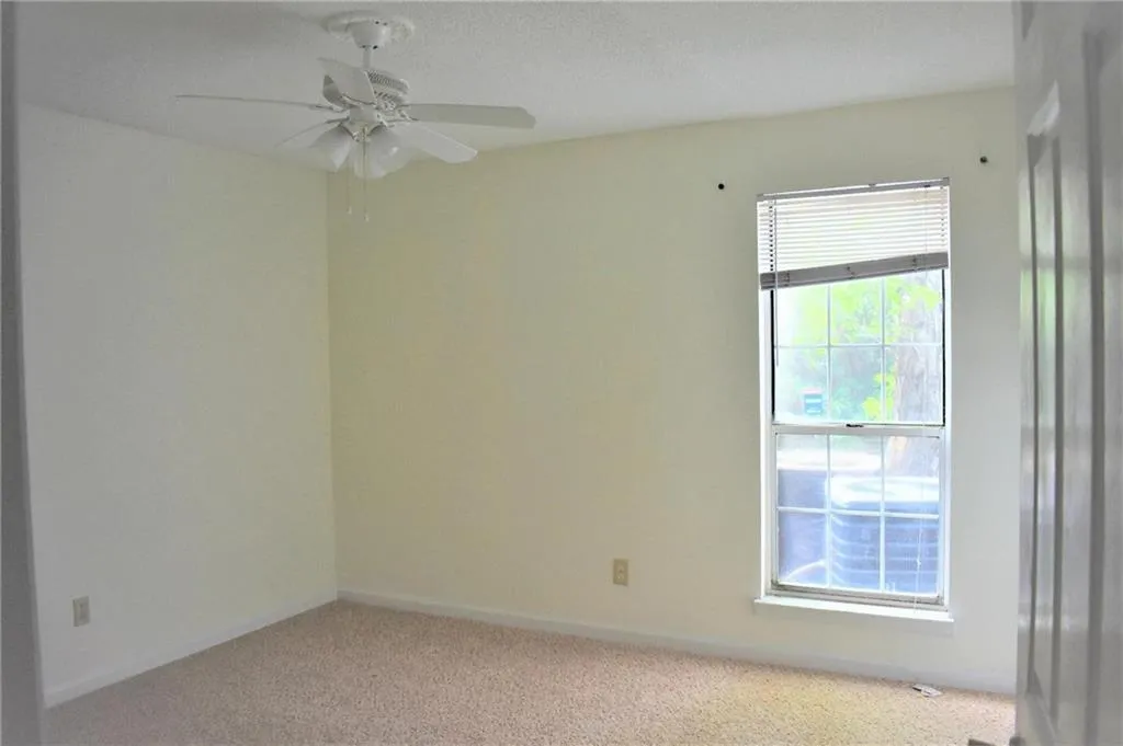 515 Granville Court, Sandy Springs, Georgia 30328, 1 Bedroom Bedrooms, ,1 BathroomBathrooms,Residential,Sold,515 Granville Court,6059442