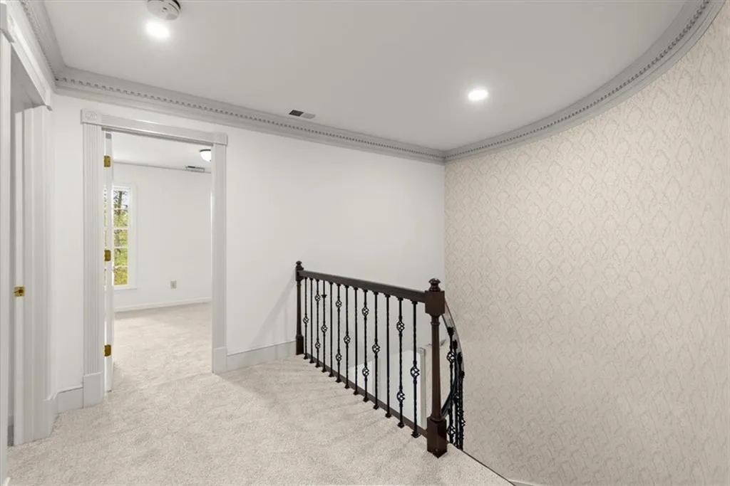 2525 Spalding Drive, Atlanta, Georgia 30350, 4 Bedrooms Bedrooms, ,4 BathroomsBathrooms,Residential,Sold,2525 Spalding Drive,7421006