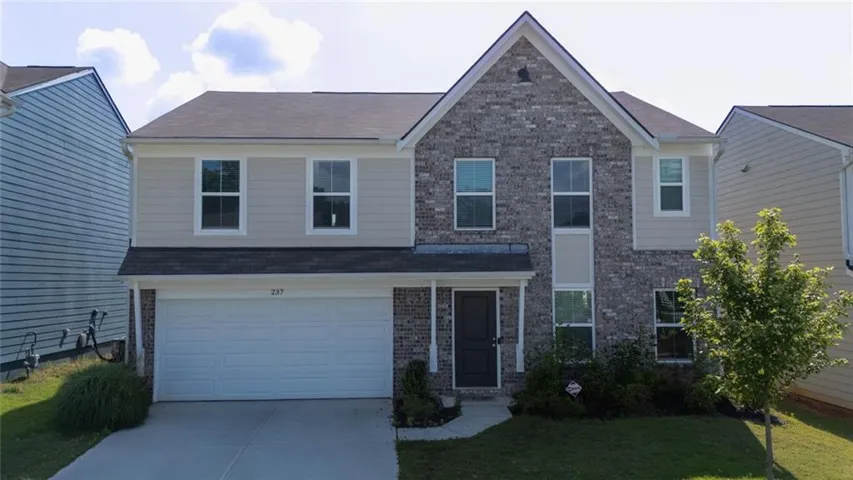 237 Traminer Way, Braselton, Georgia 30517