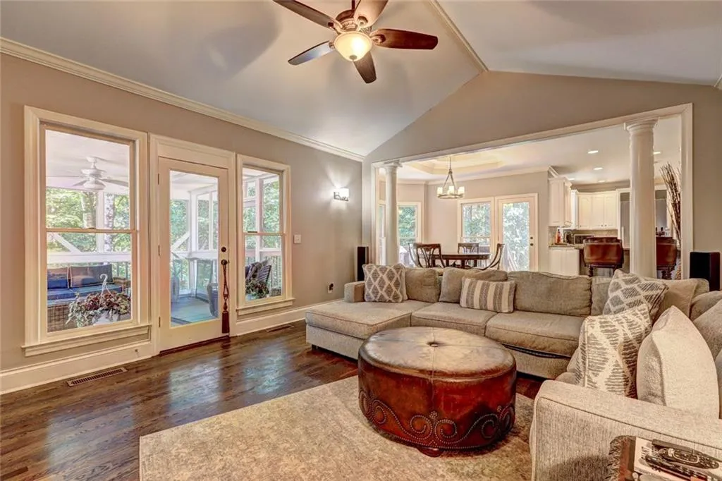 8440 Valemont Drive, Sandy Springs, Georgia 30350, 5 Bedrooms Bedrooms, ,4 BathroomsBathrooms,Residential,For Sale,8440 Valemont Drive,7635755