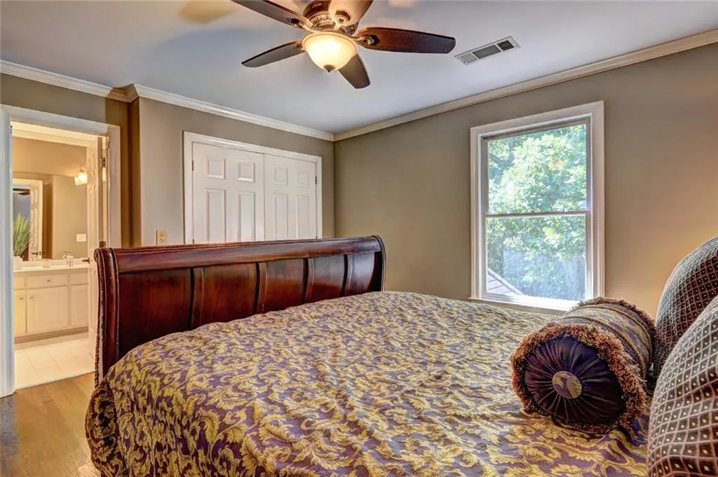 8440 Valemont Drive, Sandy Springs, Georgia 30350, 5 Bedrooms Bedrooms, ,4 BathroomsBathrooms,Residential,For Sale,8440 Valemont Drive,7635755