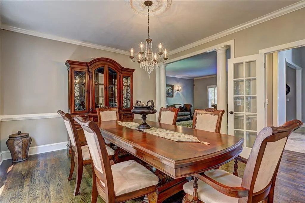 8440 Valemont Drive, Sandy Springs, Georgia 30350, 5 Bedrooms Bedrooms, ,4 BathroomsBathrooms,Residential,For Sale,8440 Valemont Drive,7635755
