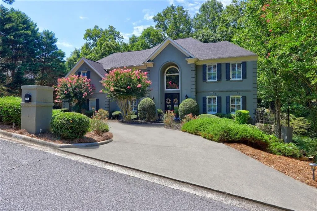 8440 Valemont Drive, Sandy Springs, Georgia 30350, 5 Bedrooms Bedrooms, ,4 BathroomsBathrooms,Residential,For Sale,8440 Valemont Drive,7635755