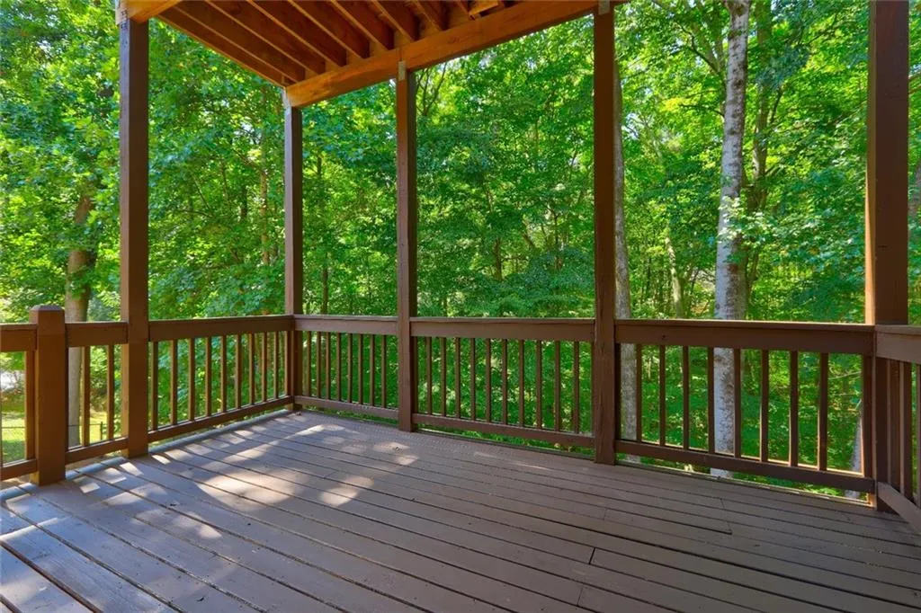 8440 Valemont Drive, Sandy Springs, Georgia 30350, 5 Bedrooms Bedrooms, ,4 BathroomsBathrooms,Residential,For Sale,8440 Valemont Drive,7635755