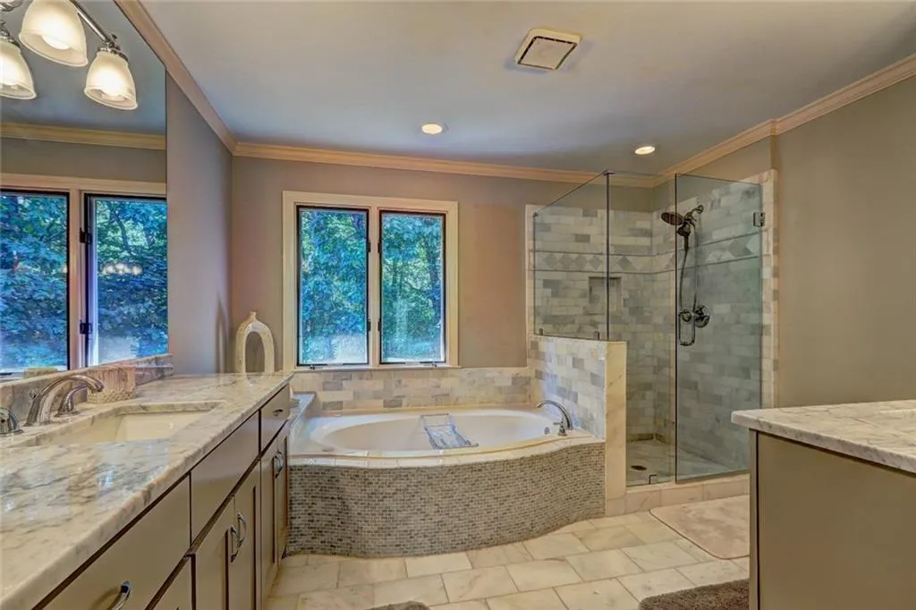 8440 Valemont Drive, Sandy Springs, Georgia 30350, 5 Bedrooms Bedrooms, ,4 BathroomsBathrooms,Residential,For Sale,8440 Valemont Drive,7635755