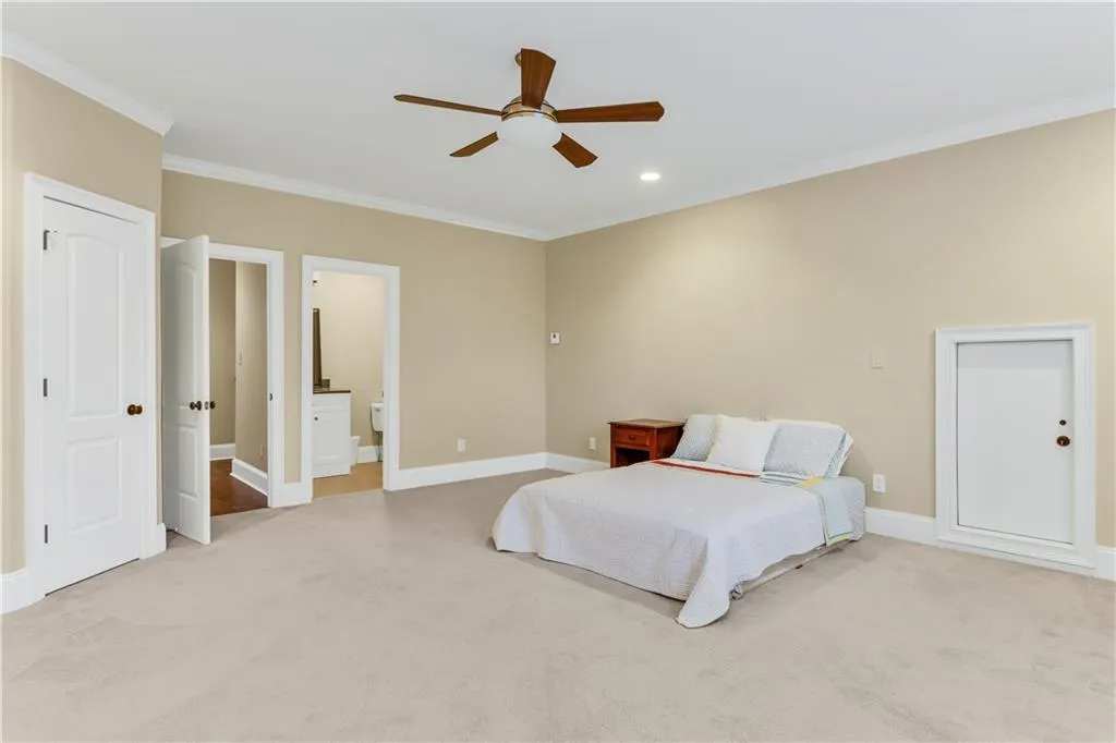 4700 Dudley Lane, Atlanta, Georgia 30327, 7 Bedrooms Bedrooms, ,6 BathroomsBathrooms,Residential,Sold,4700 Dudley Lane,6507729