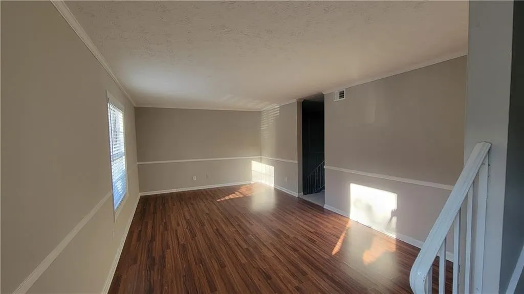 725 Dalrymple Road Unit 4e, Sandy Springs, Georgia 30328, 3 Bedrooms Bedrooms, ,2 BathroomsBathrooms,Residential,Sold,725 Dalrymple Road Unit 4e,7020950