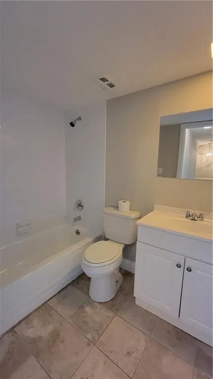 725 Dalrymple Road Unit 4e, Sandy Springs, Georgia 30328, 3 Bedrooms Bedrooms, ,2 BathroomsBathrooms,Residential,Sold,725 Dalrymple Road Unit 4e,7020950