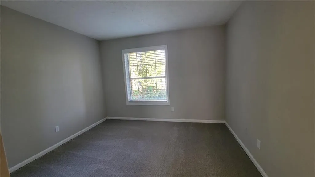 725 Dalrymple Road Unit 4e, Sandy Springs, Georgia 30328, 3 Bedrooms Bedrooms, ,2 BathroomsBathrooms,Residential,Sold,725 Dalrymple Road Unit 4e,7020950