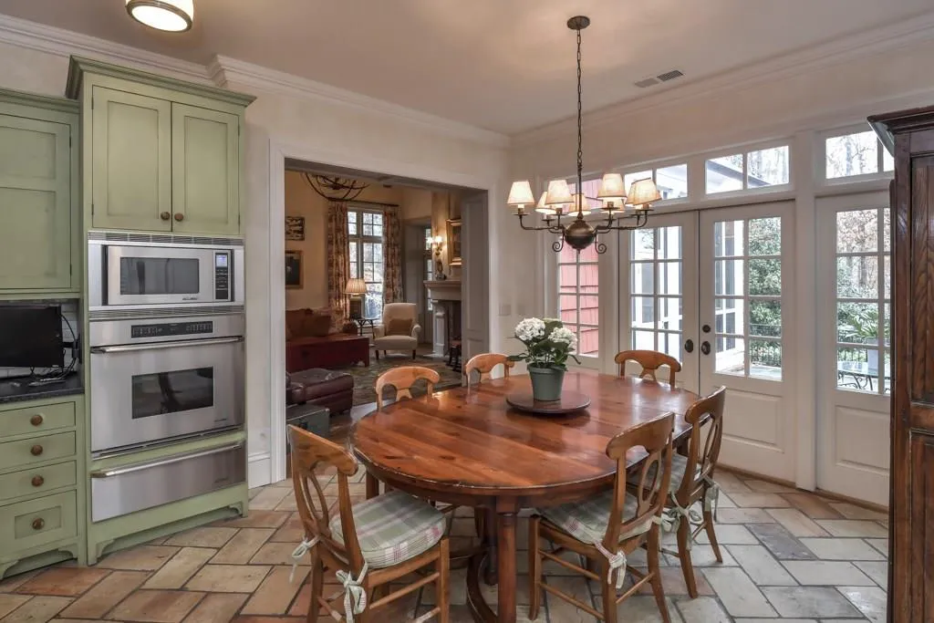 1530 Sunnybrook Farm Road, Atlanta, Georgia 30350, 4 Bedrooms Bedrooms, ,4 BathroomsBathrooms,Residential,Sold,1530 Sunnybrook Farm Road,6108575