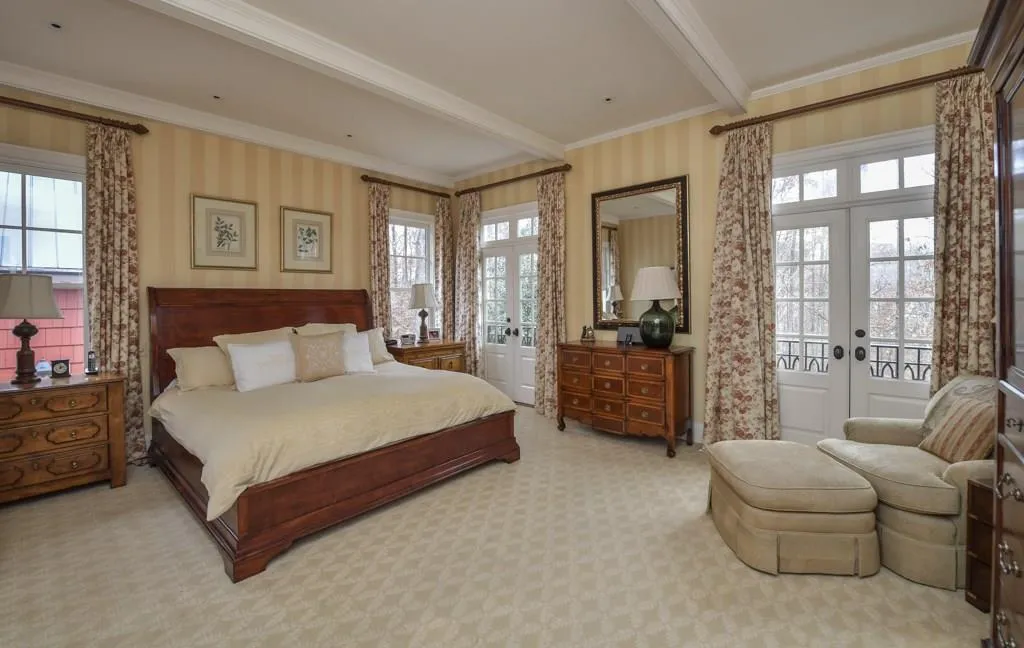 1530 Sunnybrook Farm Road, Atlanta, Georgia 30350, 4 Bedrooms Bedrooms, ,4 BathroomsBathrooms,Residential,Sold,1530 Sunnybrook Farm Road,6108575