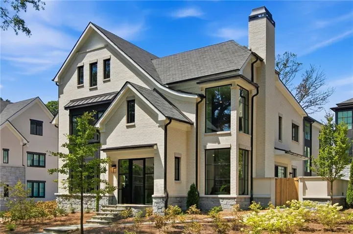 1585 S Ponce De Leon Avenue Ne, Atlanta, Georgia 30307