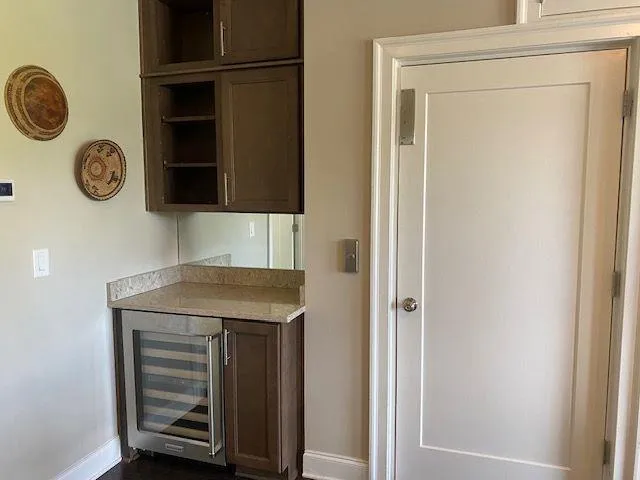 92 Allen Road, Sandy Springs, Georgia 30328, 3 Bedrooms Bedrooms, ,4 BathroomsBathrooms,Residential,Sold,92 Allen Road,7449955