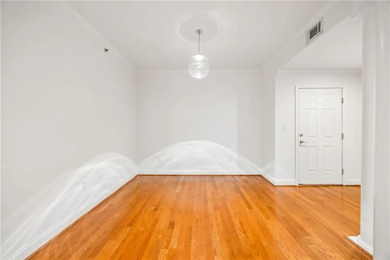 50 Biscayne Drive Nw Unit 2111, Atlanta, Georgia 30309, 2 Bedrooms Bedrooms, ,2 BathroomsBathrooms,Residential,For Sale,50 Biscayne Drive Nw Unit 2111,7689548
