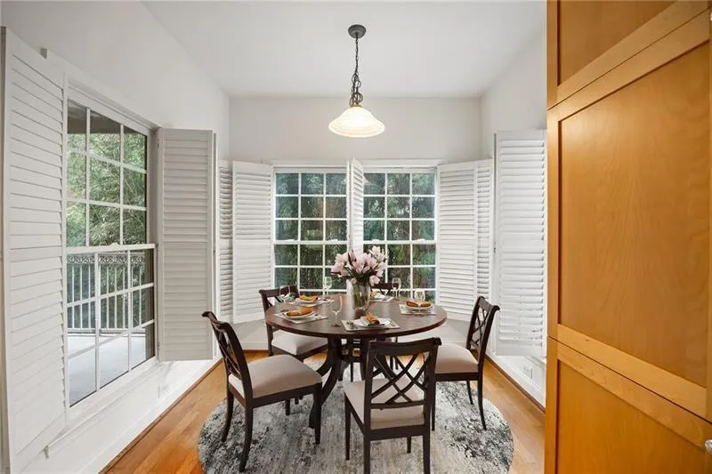 50 Biscayne Drive Nw Unit 2111, Atlanta, Georgia 30309, 2 Bedrooms Bedrooms, ,2 BathroomsBathrooms,Residential,For Sale,50 Biscayne Drive Nw Unit 2111,7689548