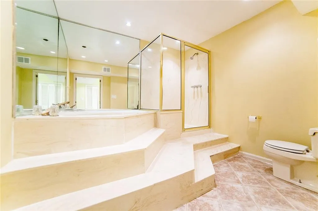 66 Forrest Place, Sandy Springs, Georgia 30328, 3 Bedrooms Bedrooms, ,3 BathroomsBathrooms,Residential,Sold,66 Forrest Place,5631135