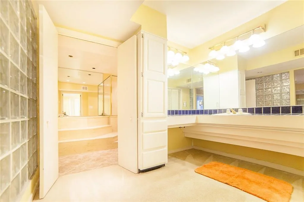 66 Forrest Place, Sandy Springs, Georgia 30328, 3 Bedrooms Bedrooms, ,3 BathroomsBathrooms,Residential,Sold,66 Forrest Place,5631135