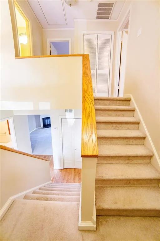 66 Forrest Place, Sandy Springs, Georgia 30328, 3 Bedrooms Bedrooms, ,3 BathroomsBathrooms,Residential,Sold,66 Forrest Place,5631135