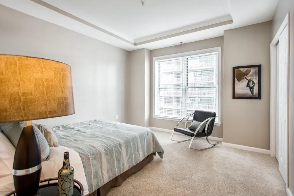 3334 Peachtree Road Ne Unit 703, Atlanta, Georgia 30326, 2 Bedrooms Bedrooms, ,2 BathroomsBathrooms,Residential,Sold,3334 Peachtree Road Ne Unit 703,5963304