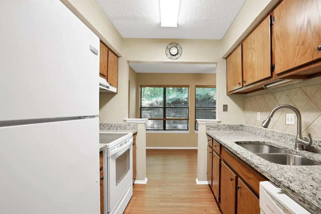 2311 Huntingdon Chase, Atlanta, Georgia 30350, 2 Bedrooms Bedrooms, ,2 BathroomsBathrooms,Residential,Sold,2311 Huntingdon Chase,6722486