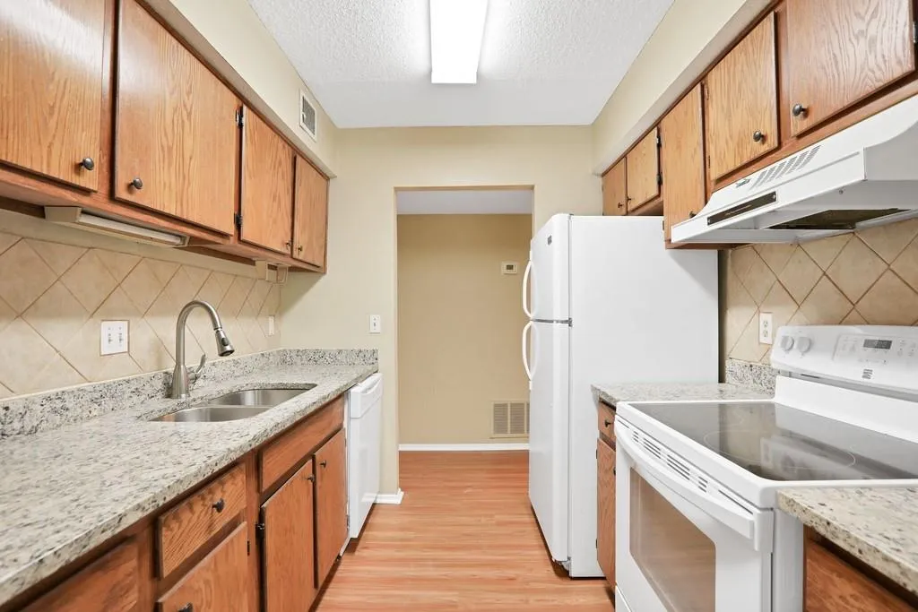 2311 Huntingdon Chase, Atlanta, Georgia 30350, 2 Bedrooms Bedrooms, ,2 BathroomsBathrooms,Residential,Sold,2311 Huntingdon Chase,6722486