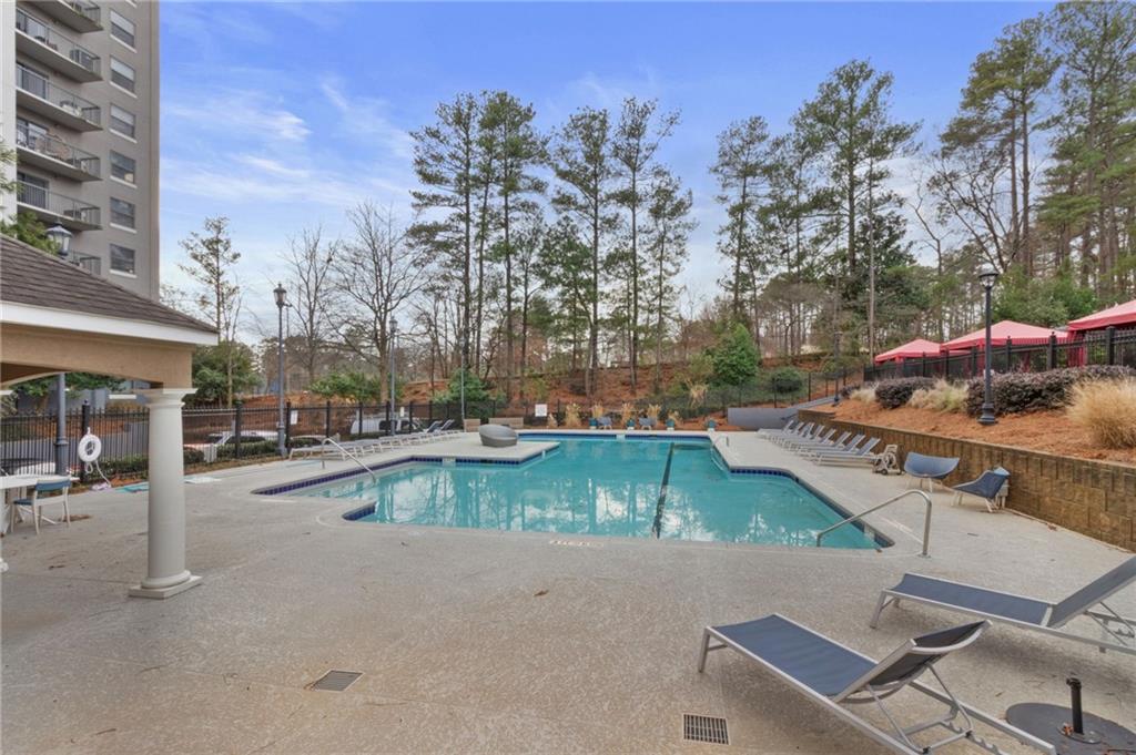 795 Hammond Drive Unit 808, Atlanta, Georgia 30328, 1 Bedroom Bedrooms, ,1 BathroomBathrooms,Residential,Sold,795 Hammond Drive Unit 808,7322052