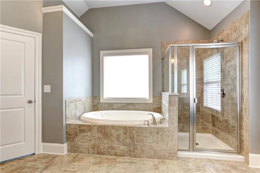 7605 Glisten Avenue, Atlanta, Georgia 30328, 4 Bedrooms Bedrooms, ,3 BathroomsBathrooms,Residential,Sold,7605 Glisten Avenue,6569714