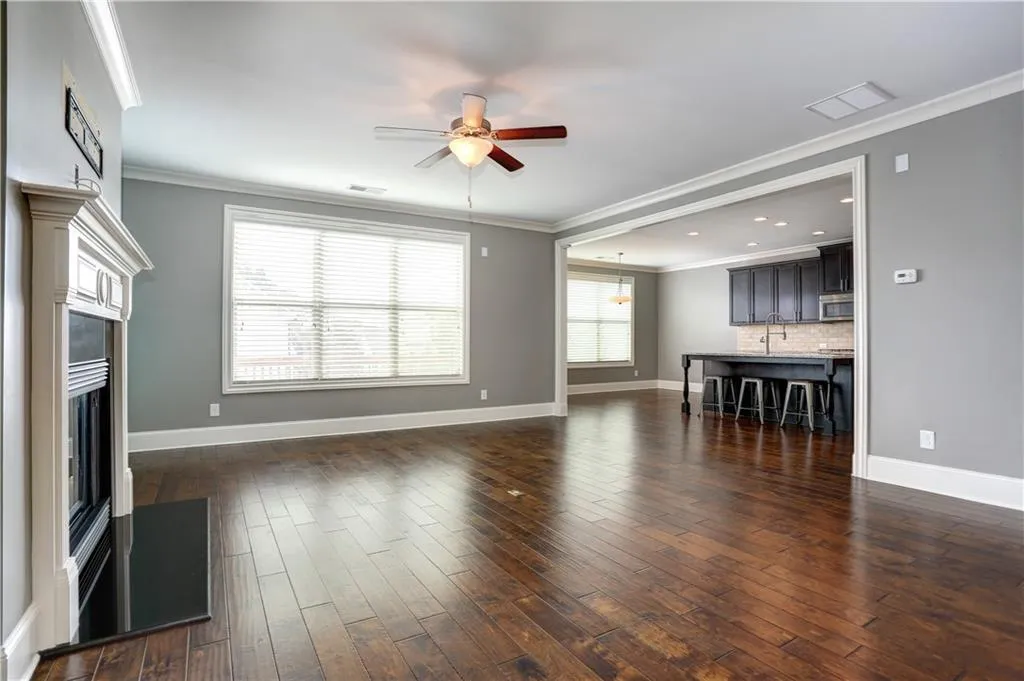 7605 Glisten Avenue, Atlanta, Georgia 30328, 4 Bedrooms Bedrooms, ,3 BathroomsBathrooms,Residential,Sold,7605 Glisten Avenue,6569714