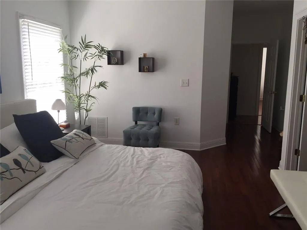 5415 Northland Drive Unit 311, Atlanta, Georgia 30342, 2 Bedrooms Bedrooms, ,2 BathroomsBathrooms,Residential,Sold,5415 Northland Drive Unit 311,5752062