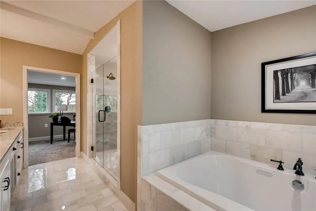 120 Stewart Drive, Sandy Springs, Georgia 30342, 5 Bedrooms Bedrooms, ,4 BathroomsBathrooms,Residential,Sold,120 Stewart Drive,5812092