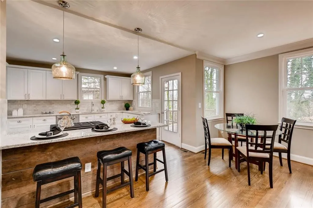 120 Stewart Drive, Sandy Springs, Georgia 30342, 5 Bedrooms Bedrooms, ,4 BathroomsBathrooms,Residential,Sold,120 Stewart Drive,5812092