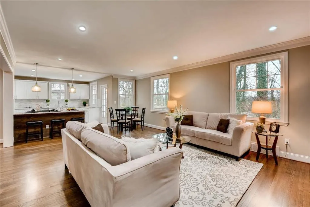 120 Stewart Drive, Sandy Springs, Georgia 30342, 5 Bedrooms Bedrooms, ,4 BathroomsBathrooms,Residential,Sold,120 Stewart Drive,5812092