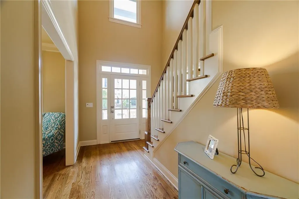 1678 Barfield Run Nw, Atlanta, Georgia 30318, 4 Bedrooms Bedrooms, ,3 BathroomsBathrooms,Residential,Sold,1678 Barfield Run Nw,5804715