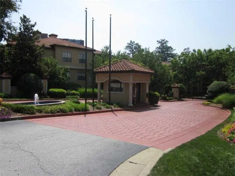 3777 Peachtree Road Ne Unit 735, Brookhaven, Georgia 30319, 1 Bedroom Bedrooms, ,1 BathroomBathrooms,Residential,Sold,3777 Peachtree Road Ne Unit 735,5573705