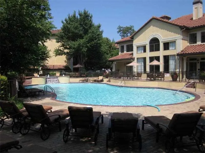 3777 Peachtree Road Ne Unit 735, Brookhaven, Georgia 30319, 1 Bedroom Bedrooms, ,1 BathroomBathrooms,Residential,Sold,3777 Peachtree Road Ne Unit 735,5573705